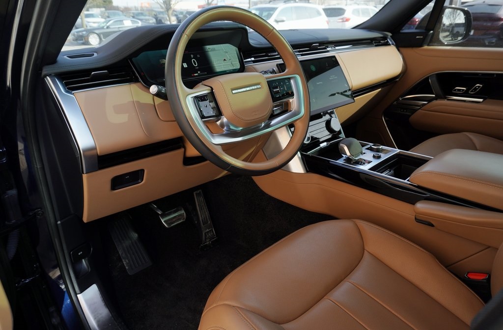 2023 LAND ROVER RANGE ROVER - Image 11