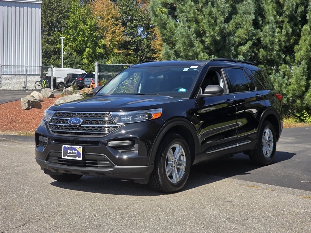2022 Ford Explorer XLT photo 3