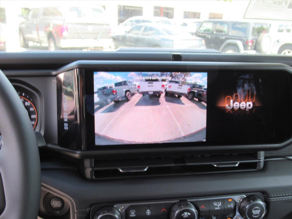 2025 Jeep Wrangler Rubicon photo 24