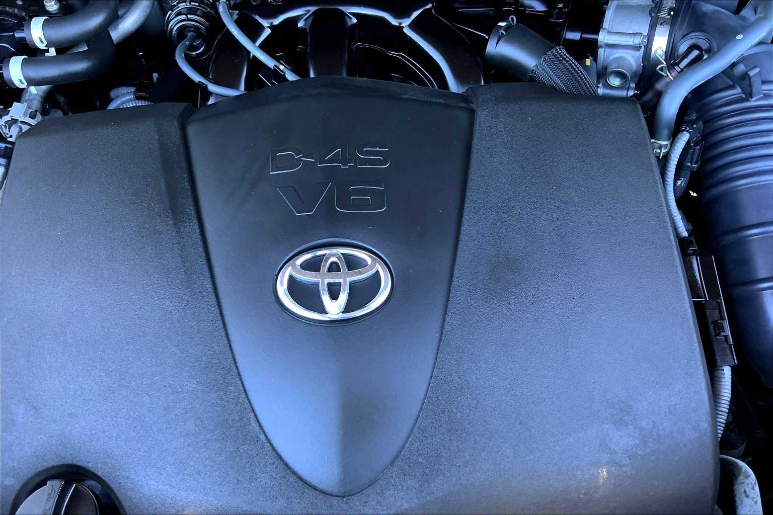 2022 Toyota Highlander XLE photo 28
