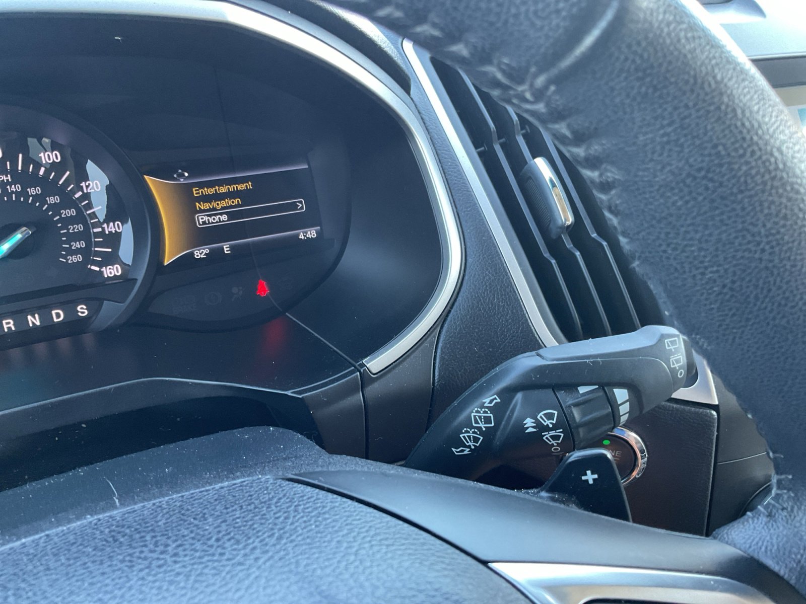 2016 Ford Edge SEL photo 22