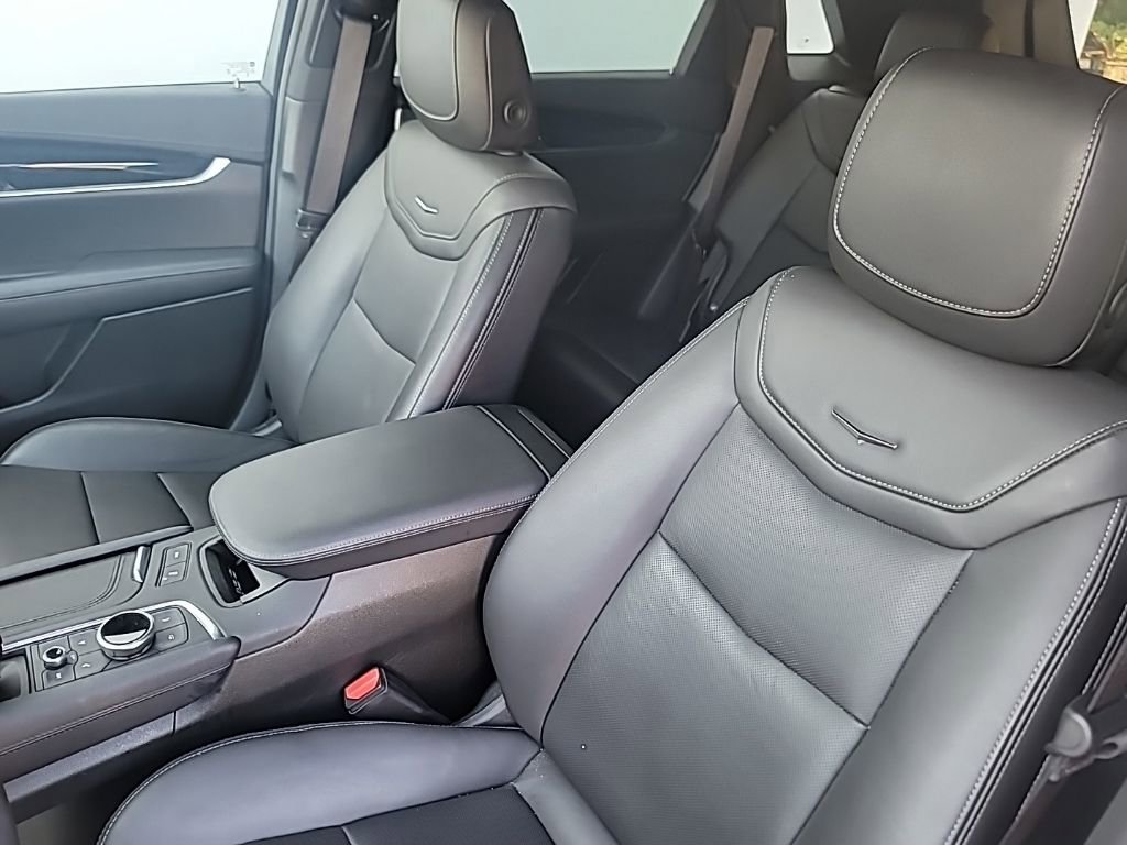 2025 Cadillac XT5 Premium Luxury photo 12