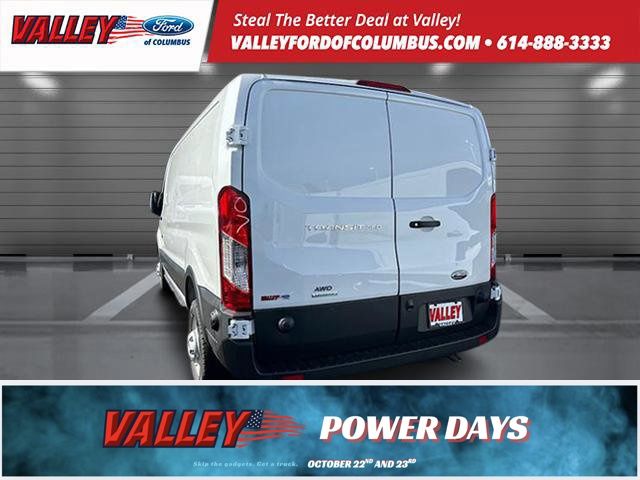 2025 Ford Transit photo 4