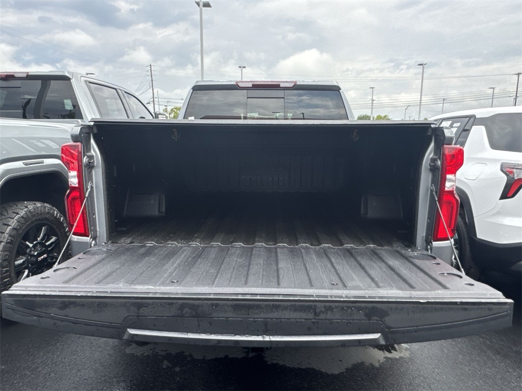 2021 Chevrolet Silverado 1500 High Country photo 26
