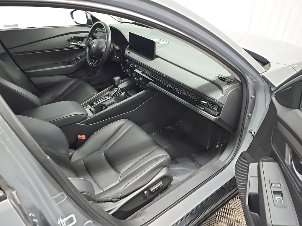 2023 Honda Accord Hybrid EX-L photo 14