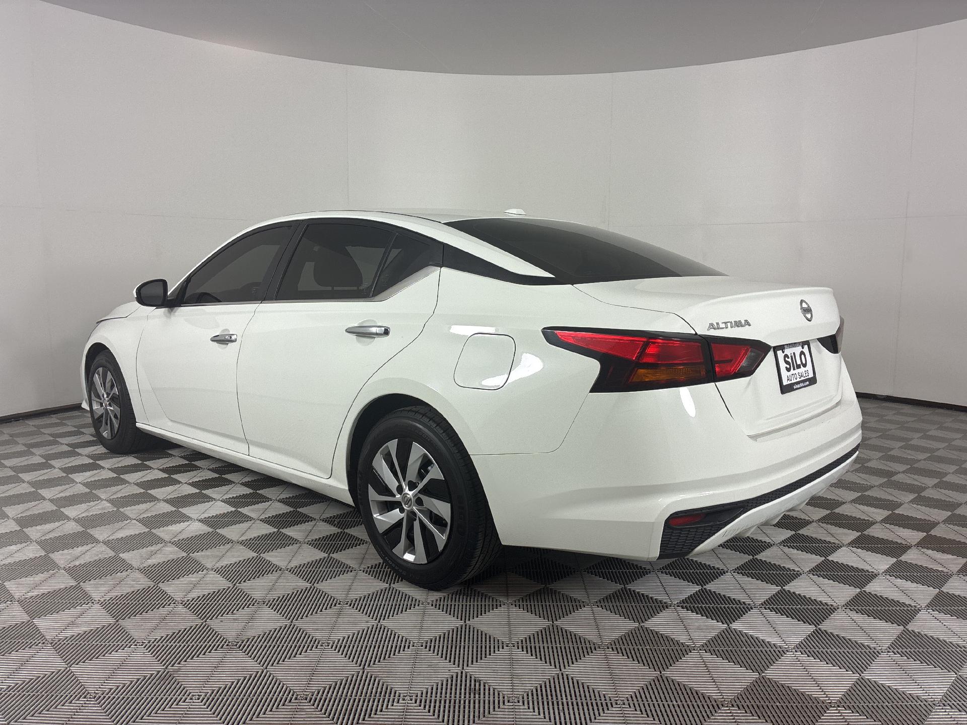 2020 Nissan Altima 2.5 S photo 3