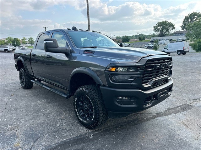 2025 Ram 2500 Tradesman Power Wagon photo 4