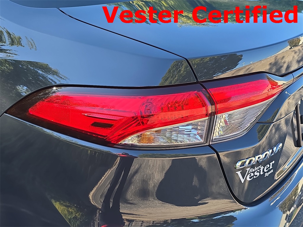2024 Toyota Corolla Hybrid LE photo 29