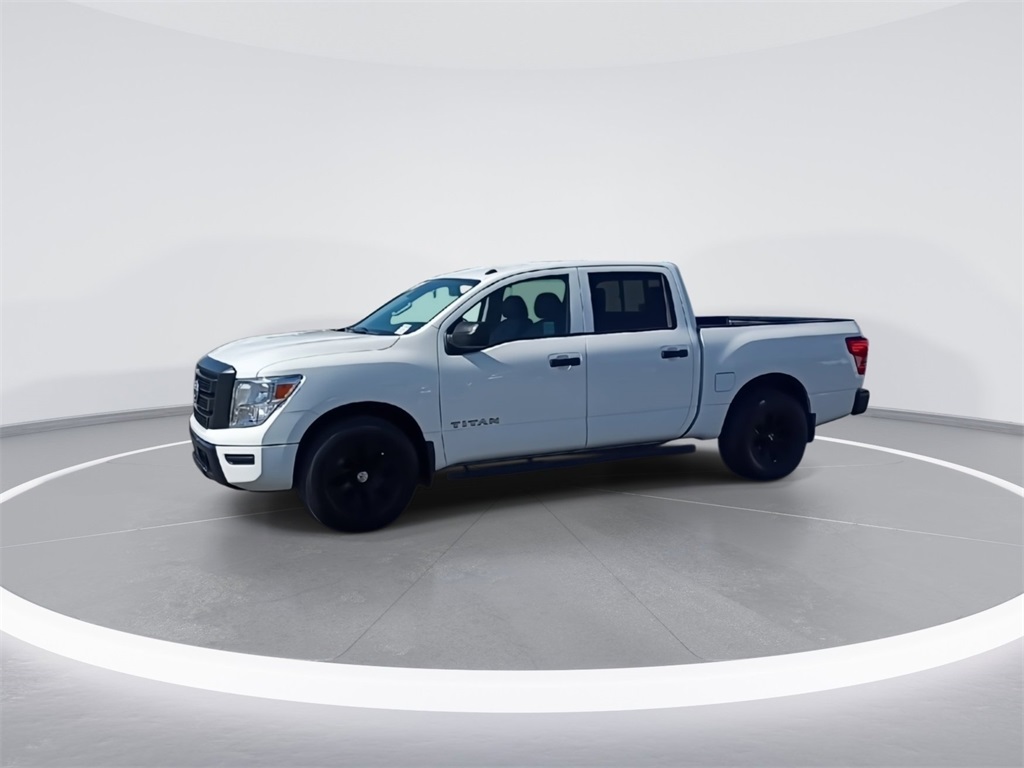 2021 Nissan Titan S photo 8