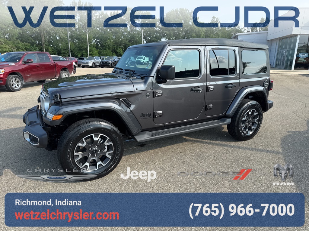 2025 Jeep Wrangler Sahara photo 3