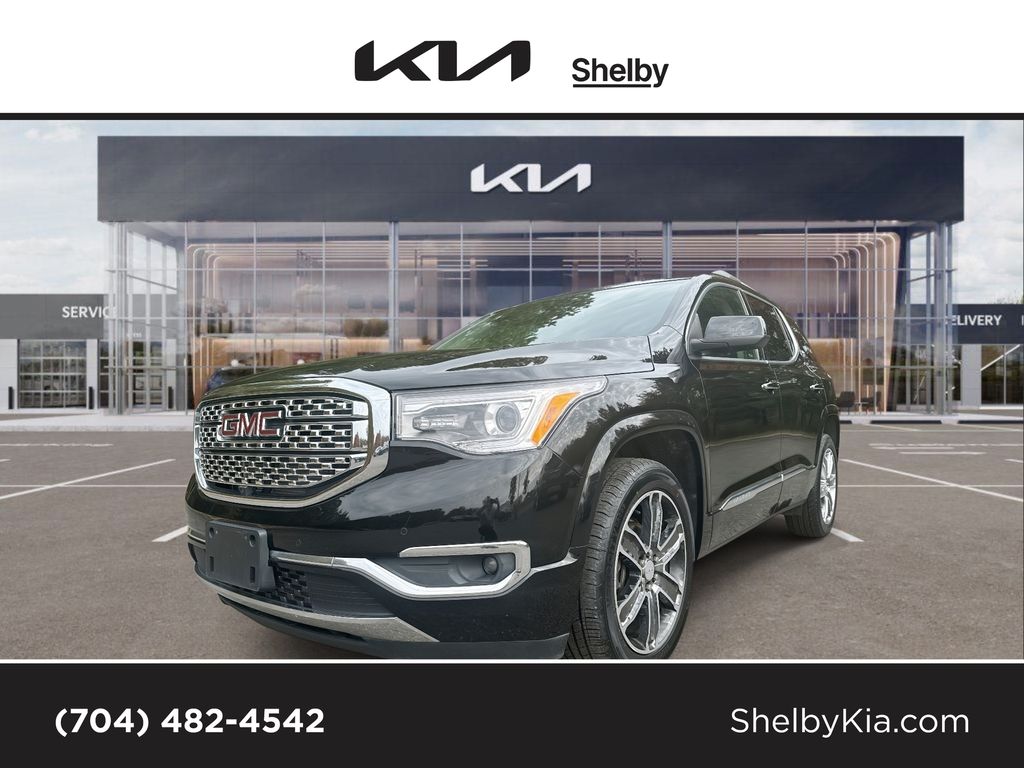 2017 GMC Acadia Denali's photo