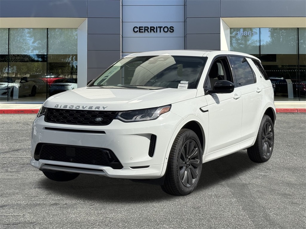 2025 Land Rover Discovery Sport S's photo