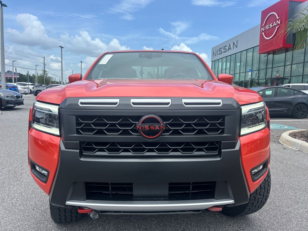 2025 Nissan Frontier PRO-4X photo 2
