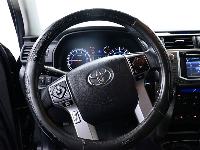 2018 Toyota 4Runner SR5 photo 15