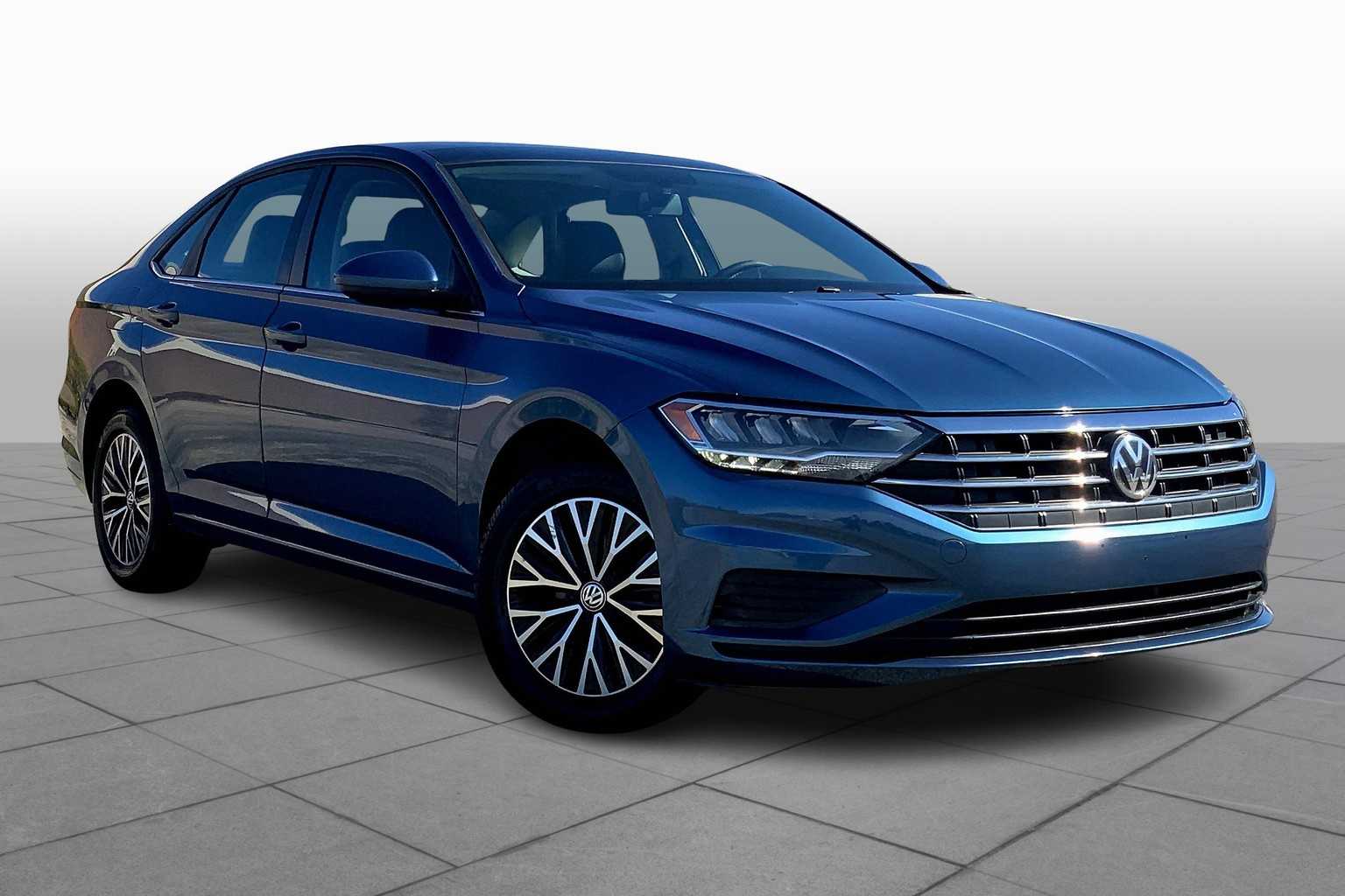 2019 Volkswagen Jetta SE photo 2
