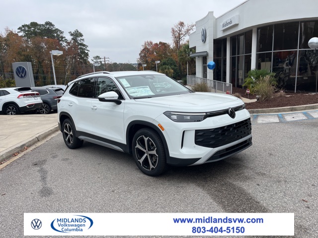 2026 Volkswagen Tiguan SE's photo