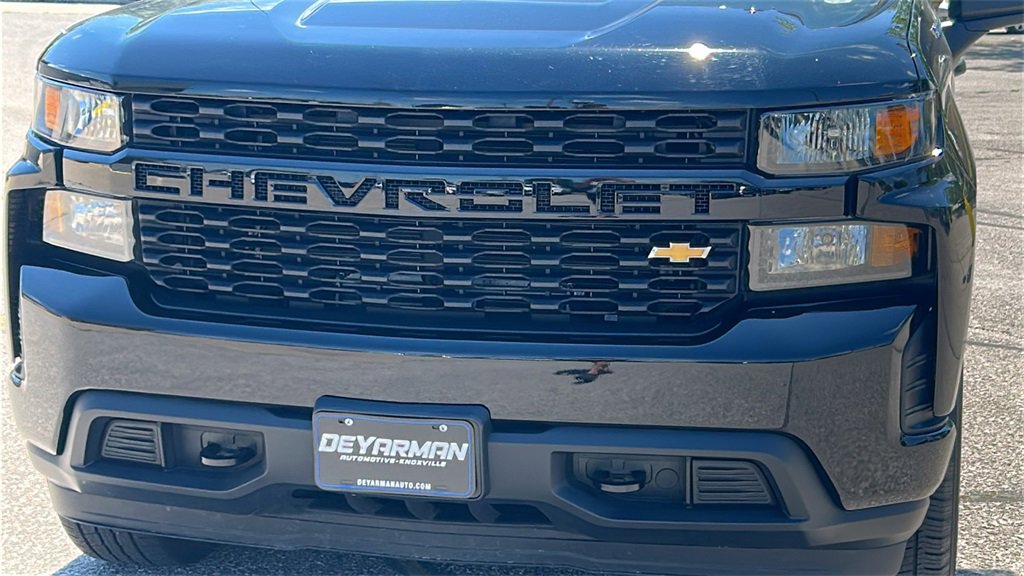 2021 Chevrolet Silverado 1500 Custom photo 9