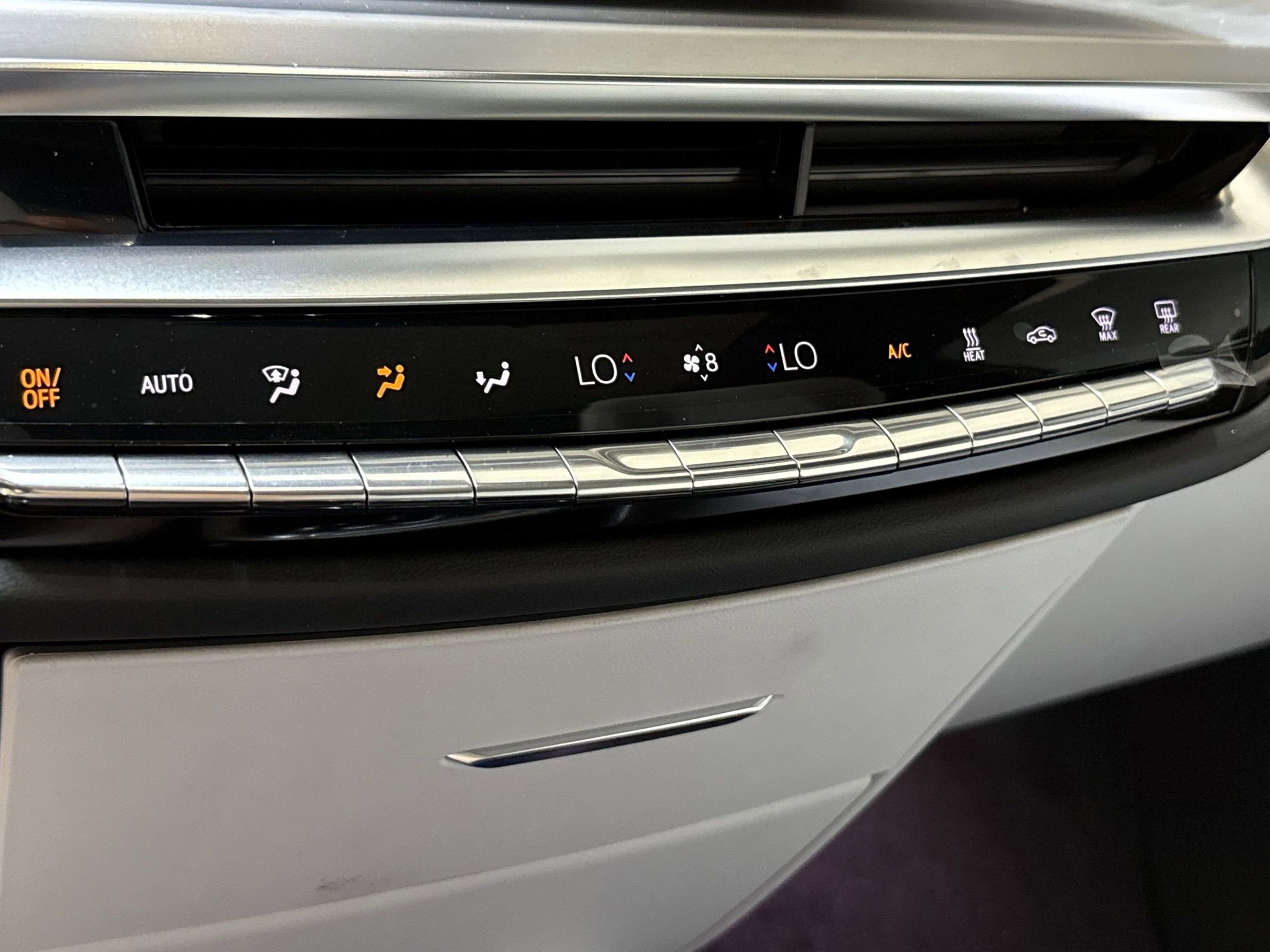 2025 Cadillac Lyriq Sport photo 30