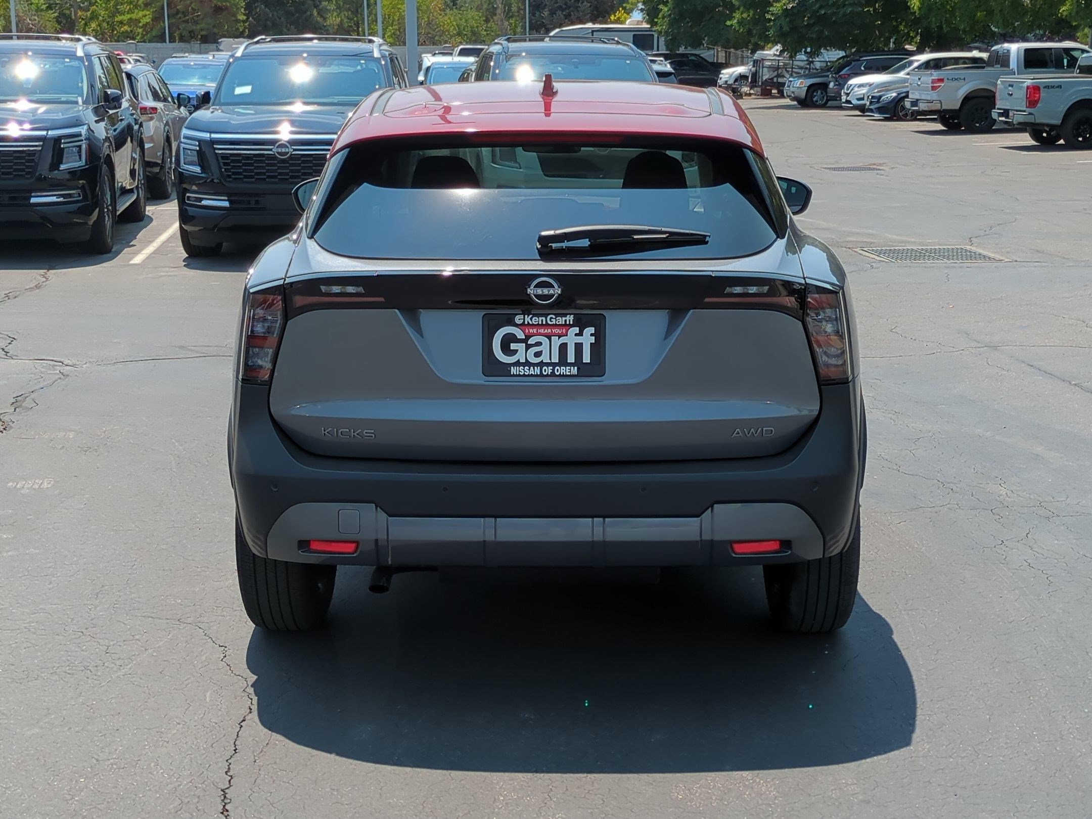2025 Nissan Kicks SV photo 4