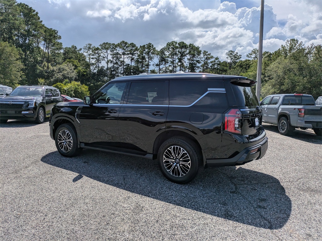 2025 Nissan Armada Platinum photo 4