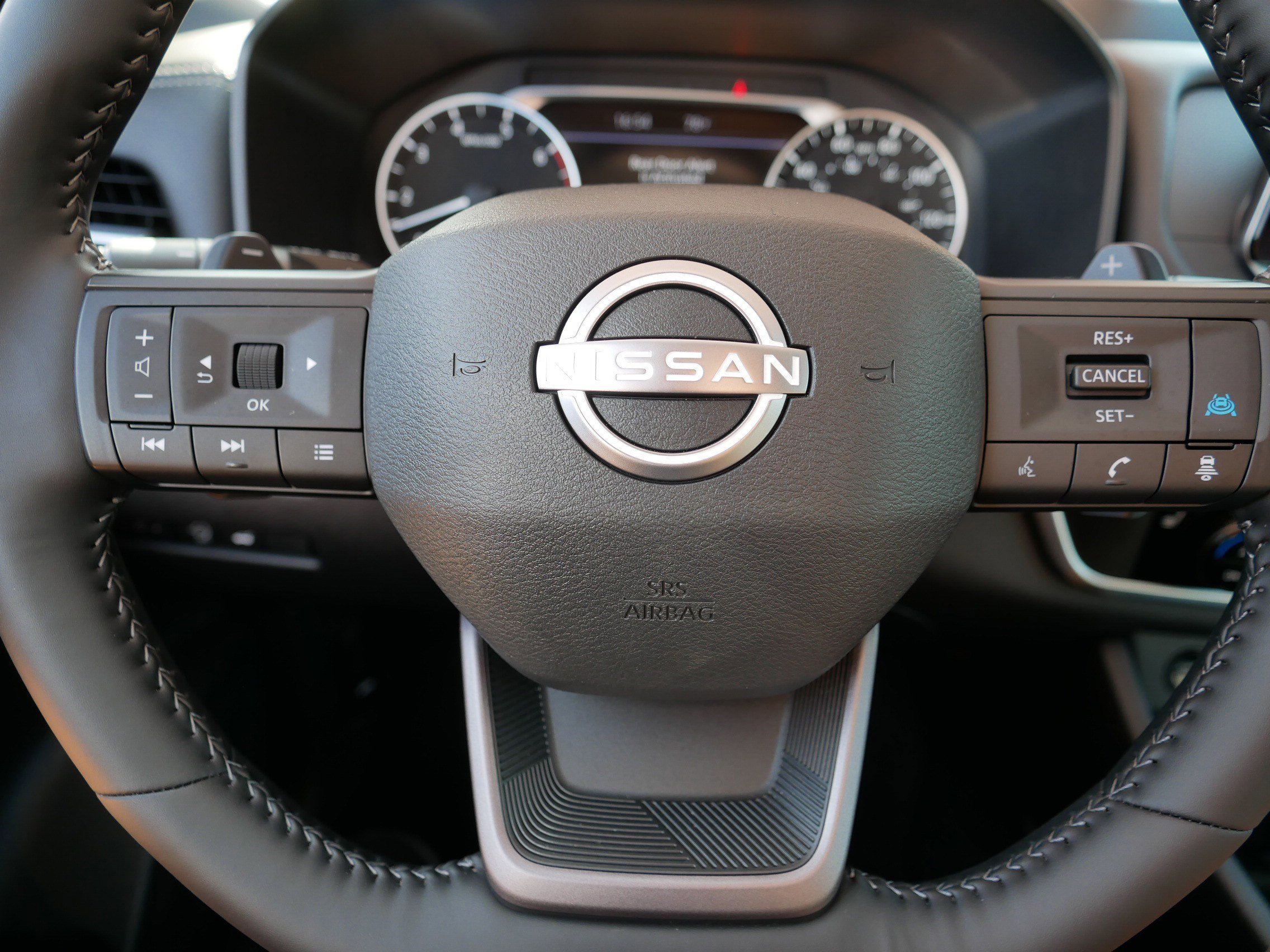 2025 Nissan Rogue SV photo 21
