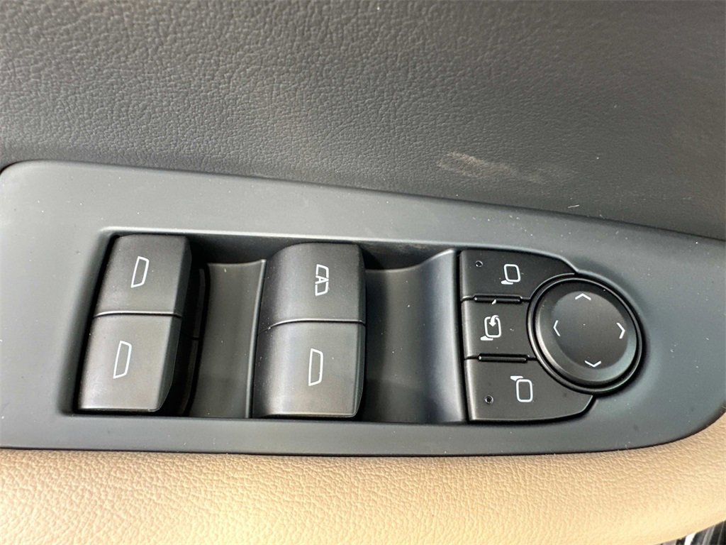 2026 Buick Enclave Preferred photo 18