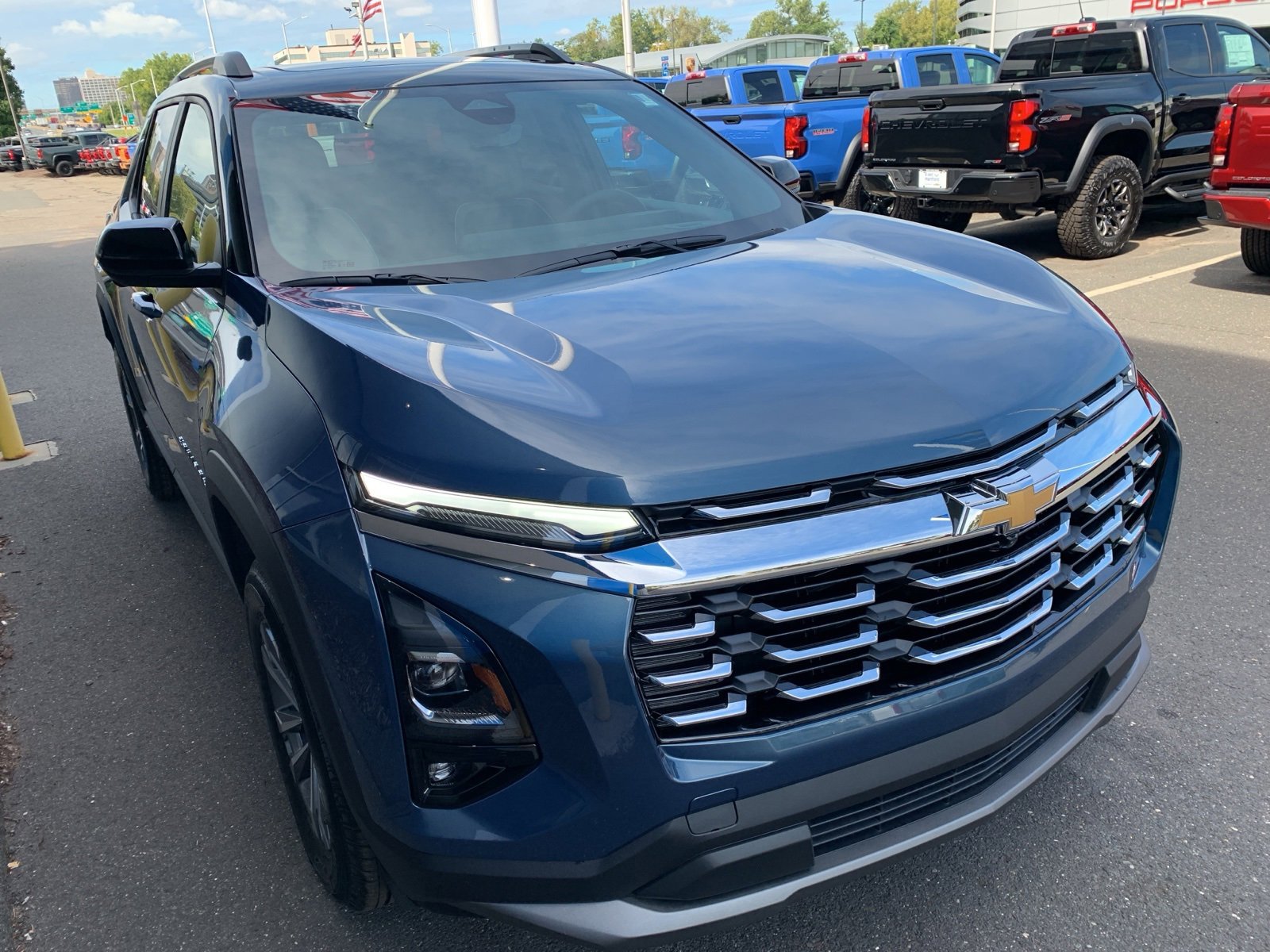 2026 Chevrolet Equinox LT photo 3