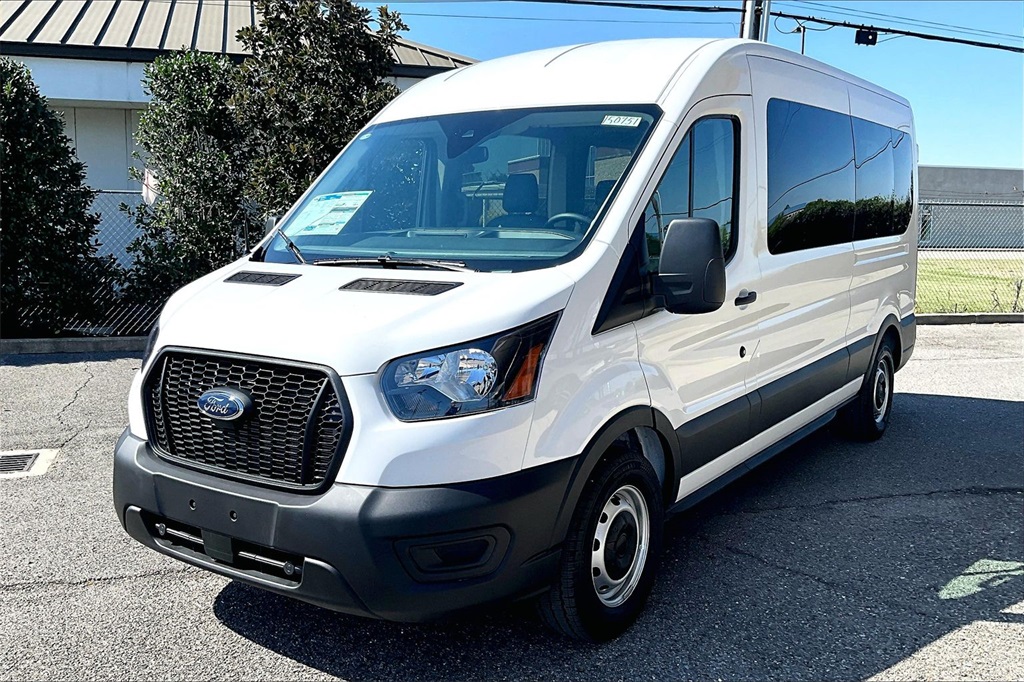 2025 Ford Transit Passenger Van XL's photo