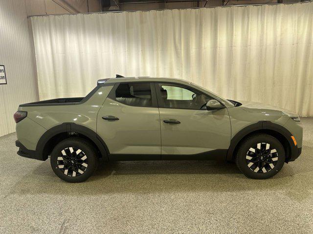 2026 Hyundai Santa Cruz SE photo 3