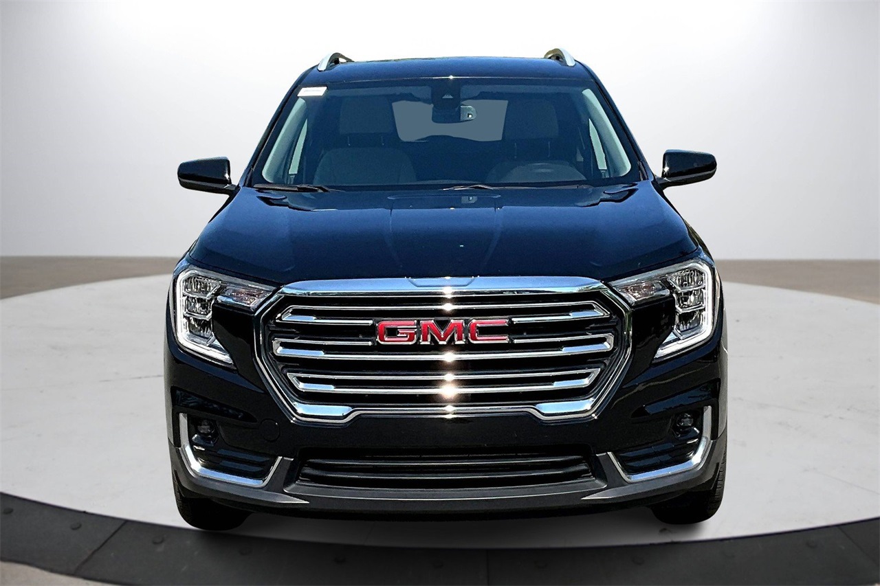 2024 Gmc Terrain SLT photo 3