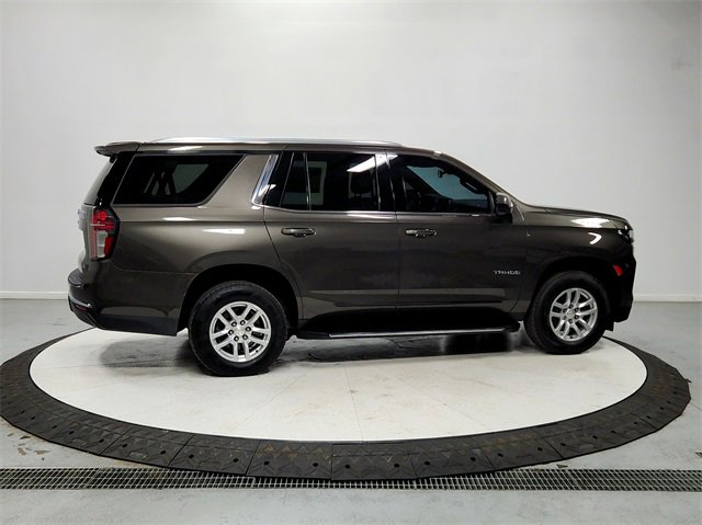 2021 Chevrolet Tahoe LT photo 2