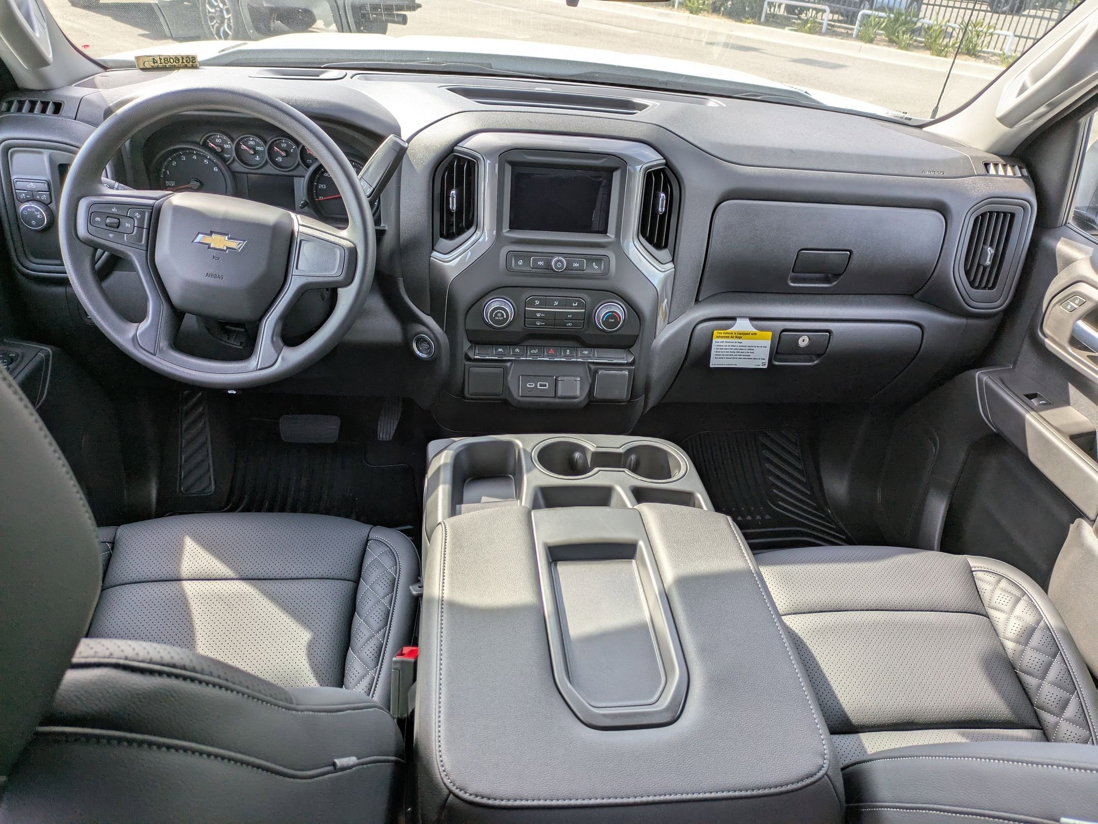 2025 Chevrolet Silverado 1500 Custom photo 15