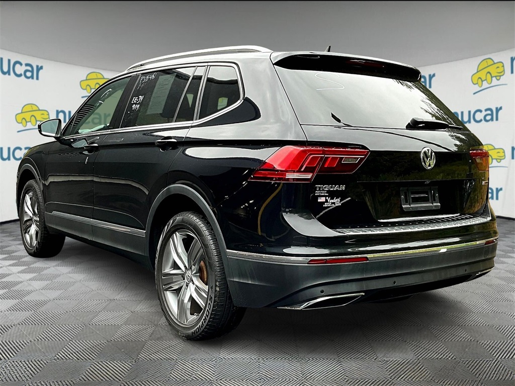 2021 Volkswagen Tiguan SEL photo 2