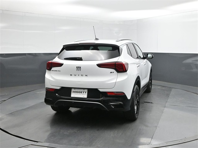 2024 Buick Encore GX Sport Touring photo 6