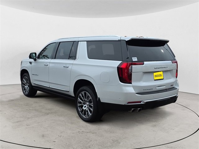 2025 Gmc Yukon XL Denali photo 3