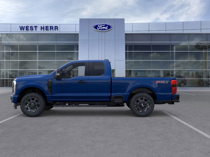 2026 Ford F-350 XL photo 4