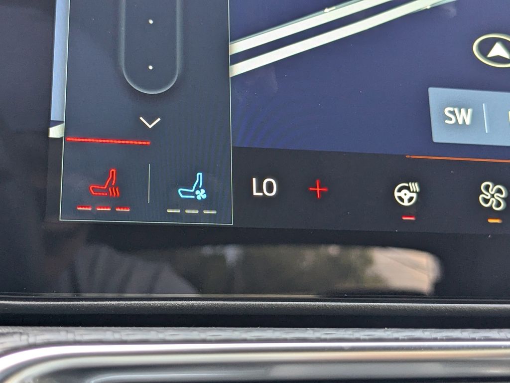2025 Ford Mustang GT Premium Convertible photo 21
