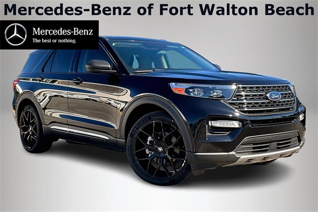 2022 Ford Explorer XLT's photo