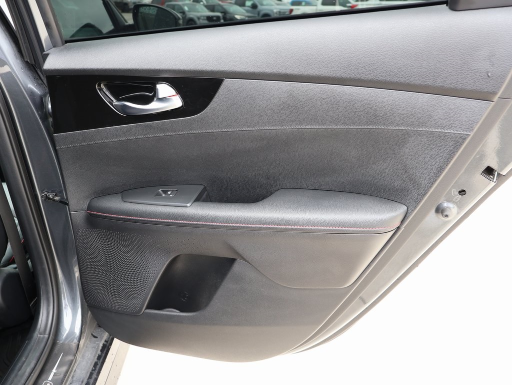 2021 Kia Forte GT photo 10