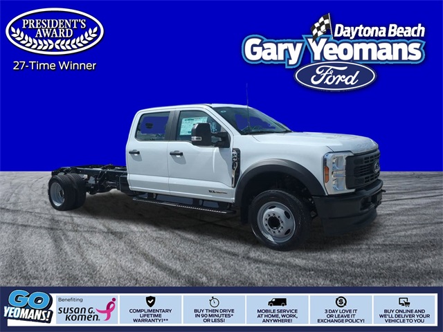 2025 Ford F-450 Super Duty Chassis Cab XL's photo