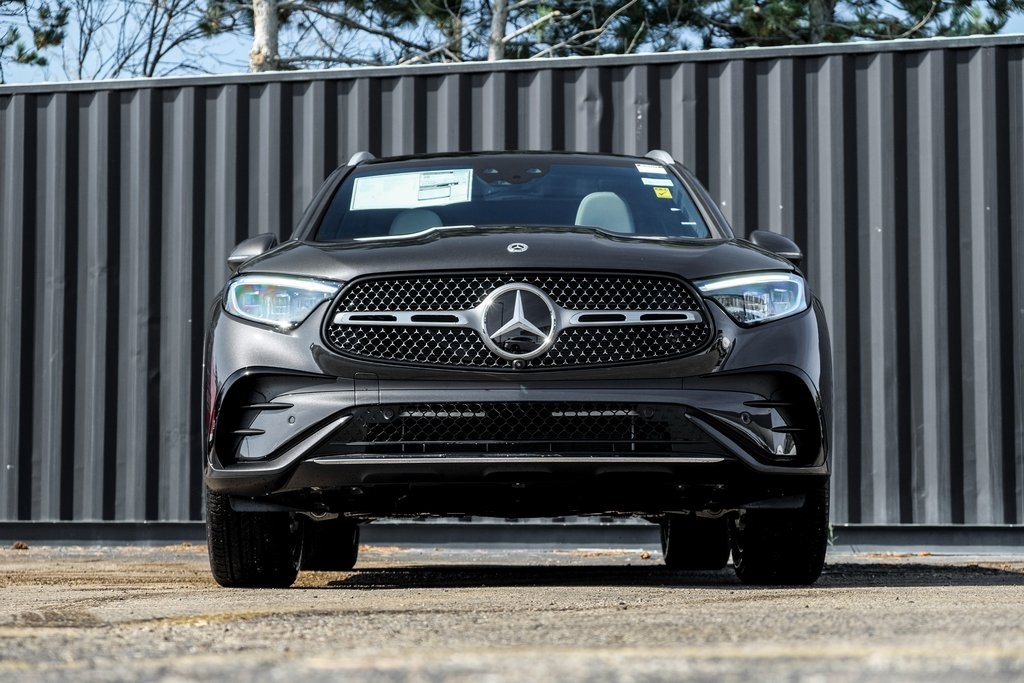 2026 Mercedes Benz GLC 300 4MATIC photo 5