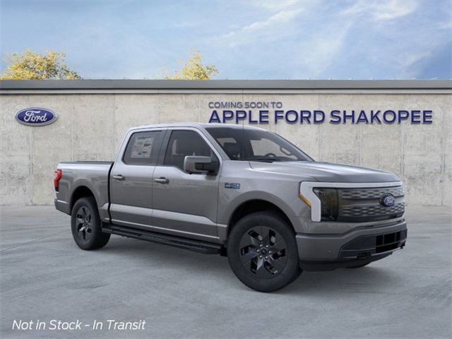 2025 Ford F-150 Lightning Lariat photo 2