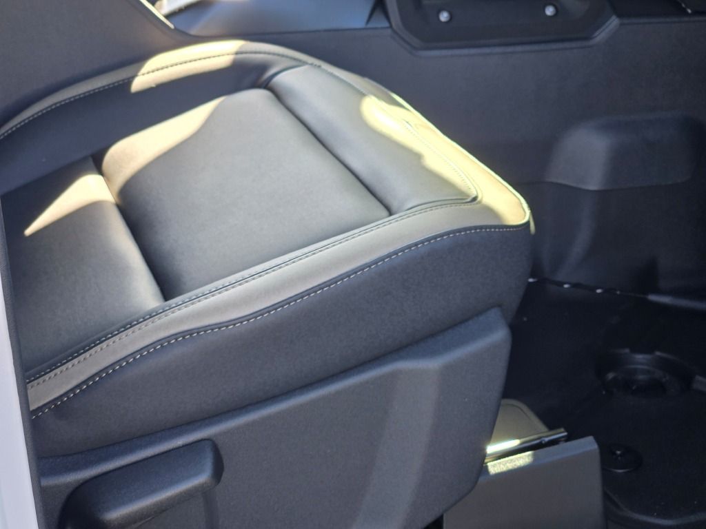 2025 Ford Bronco Big Bend photo 6