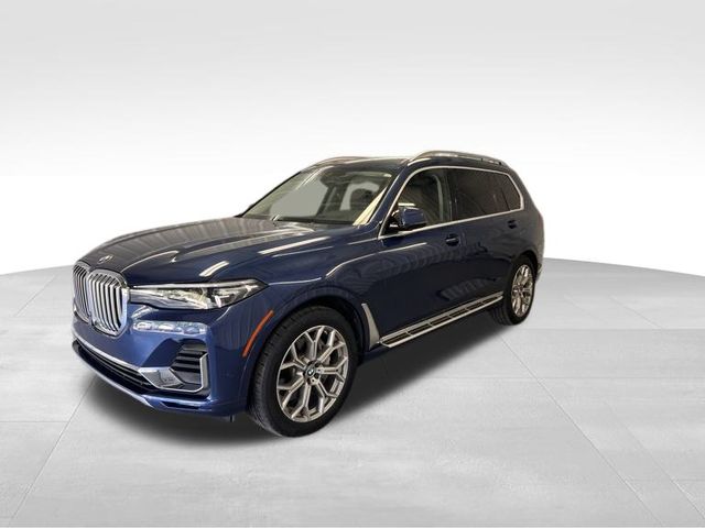 2019 BMW X7 40i's photo
