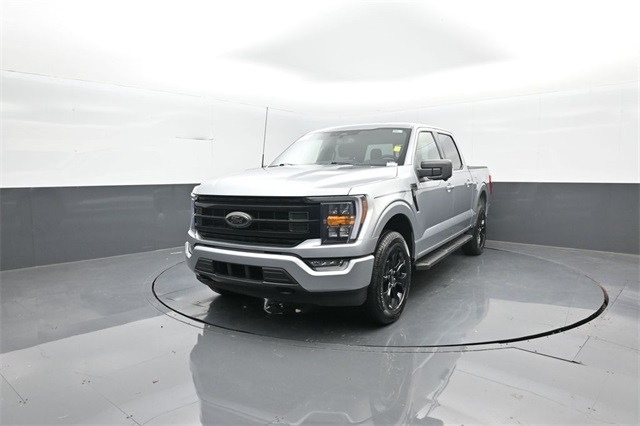 2022 Ford F-150 XLT photo 3