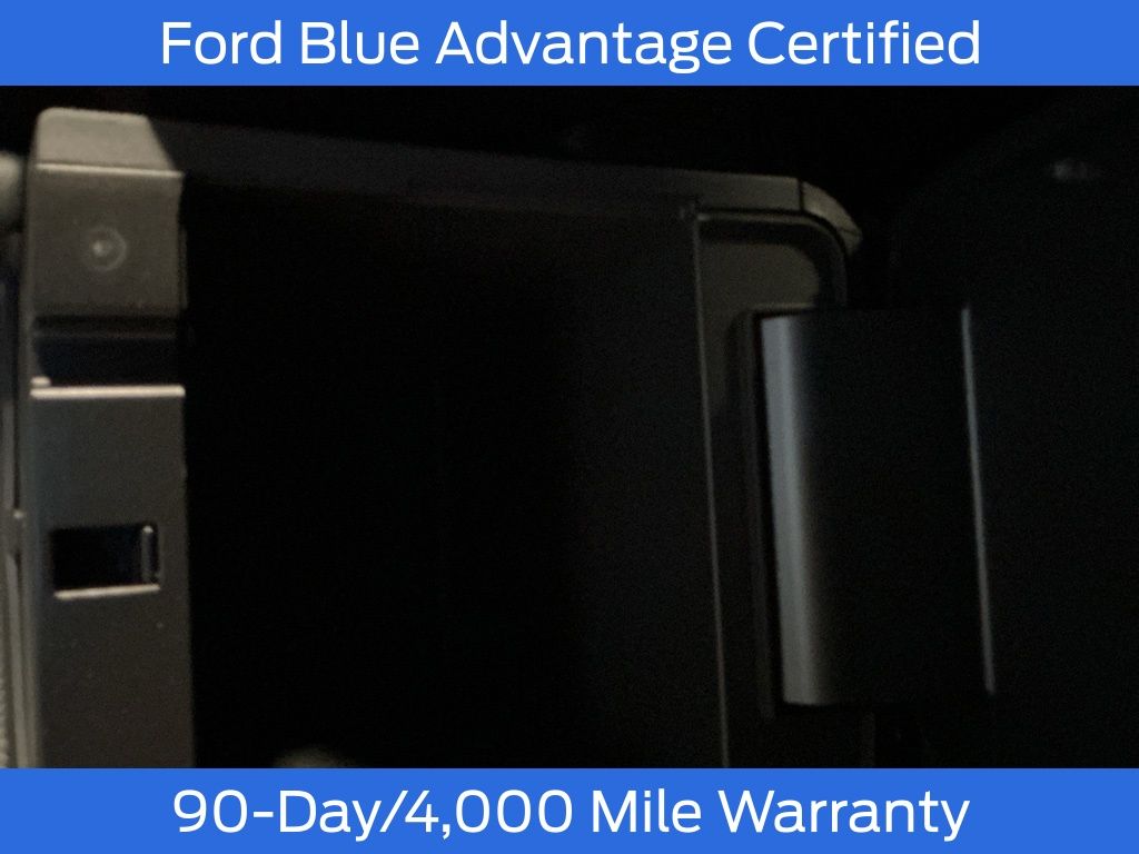 2025 Ford Explorer ST-Line photo 11