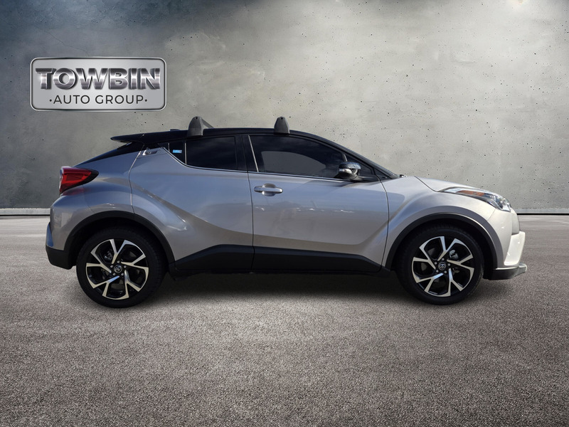 2019 Toyota C-HR Limited photo 3