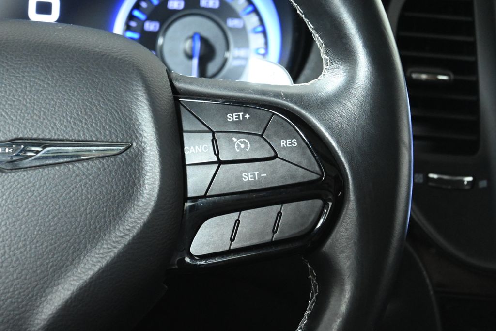 2017 Chrysler 300 S photo 16