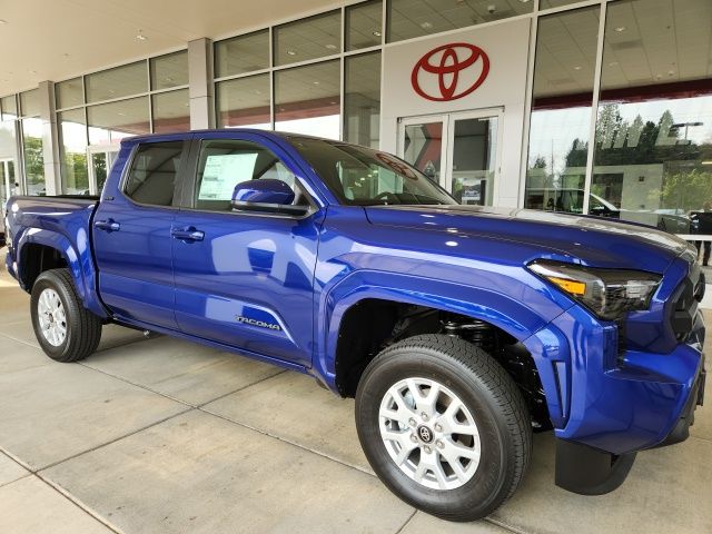 2025 Toyota Tacoma SR5 4x4 Double Cab photo 3