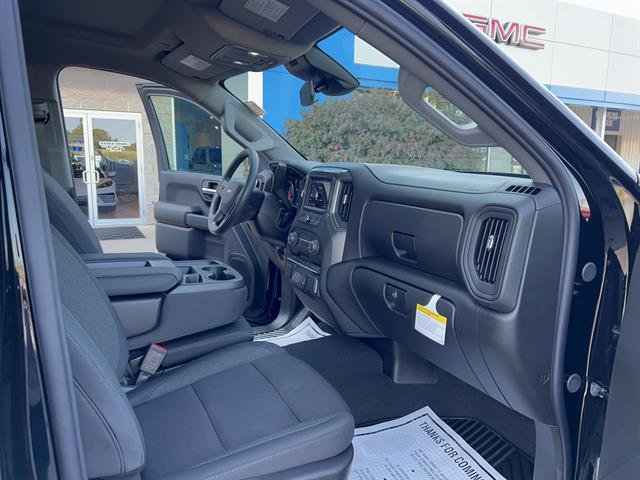 2026 Chevrolet Silverado 1500 Custom photo 17